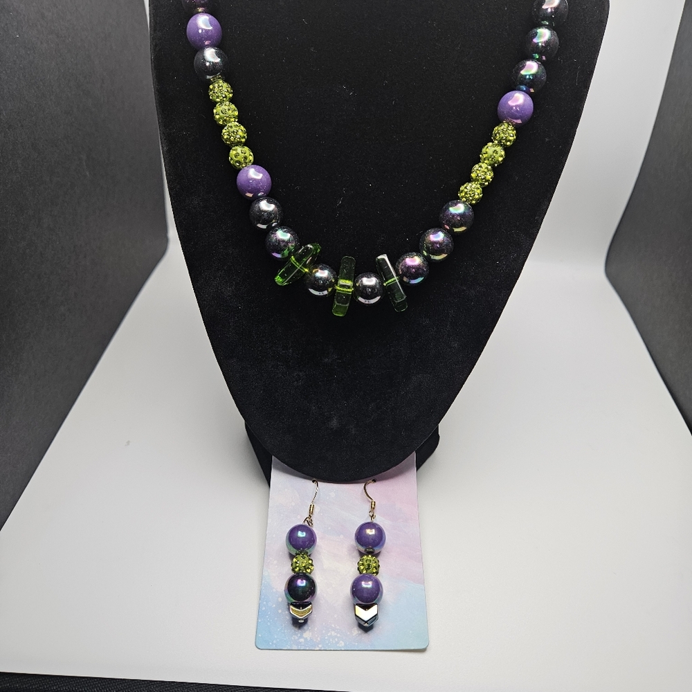 Green and Purple Beaded Necklace